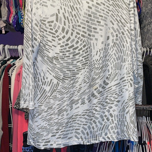 Easy Wear by Chico’s ladies fancy dress blouse brick like pattern size 0 - Picture 3 of 7